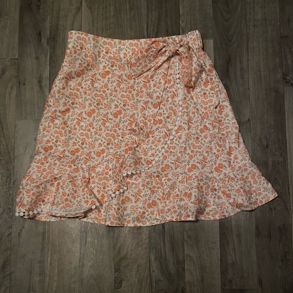 Simplee Orange Floral Ruffle Skirt - Picture 2 of 2